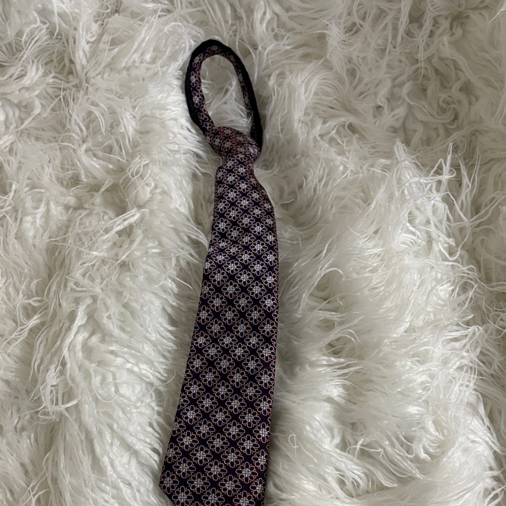 Stylish Kids Patterned Tie in Black and White (zipper adjustable)